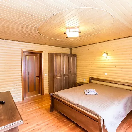 Berdo * Γιαρέμτσε